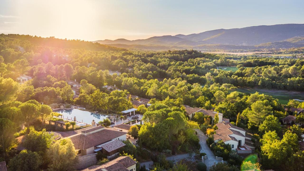 Terre Blanche Hotel Spa Golf Resort Tourrettes Exterior foto